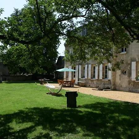 Chateau De Roberville 3*